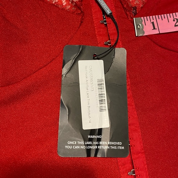 Pretty little thing body suit top - Picture 3 of 8